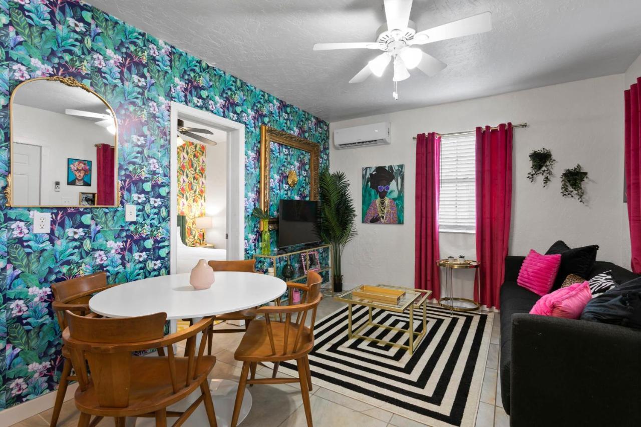 Bayside Safari 1Bed 1 Bath Apartment Tampa Exterior photo