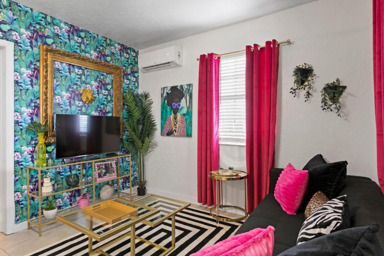 Bayside Safari 1Bed 1 Bath Apartment Tampa Exterior photo